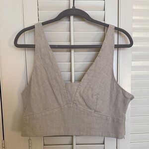 Banana Republic Beige Sleeveless Crop Top